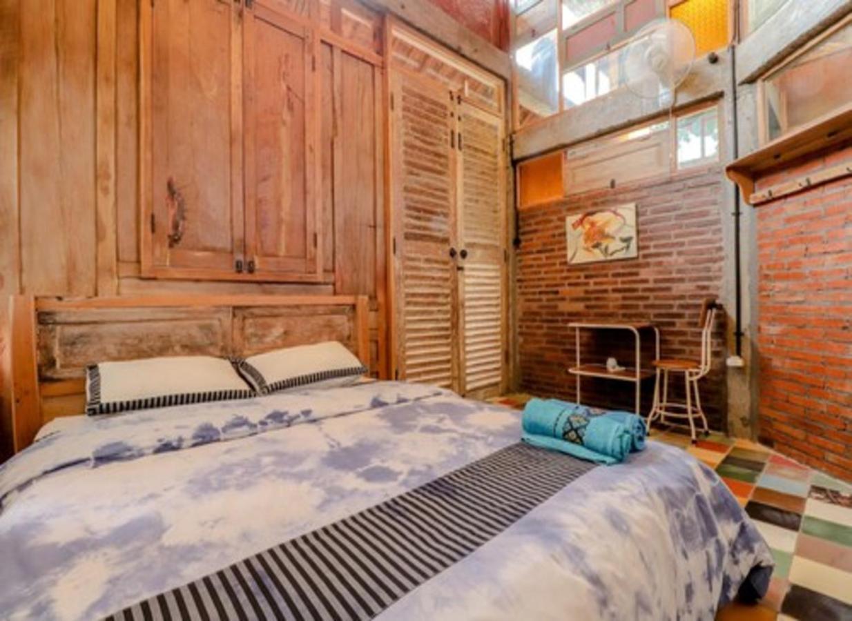 Lorong Homestay Bantul Exterior foto