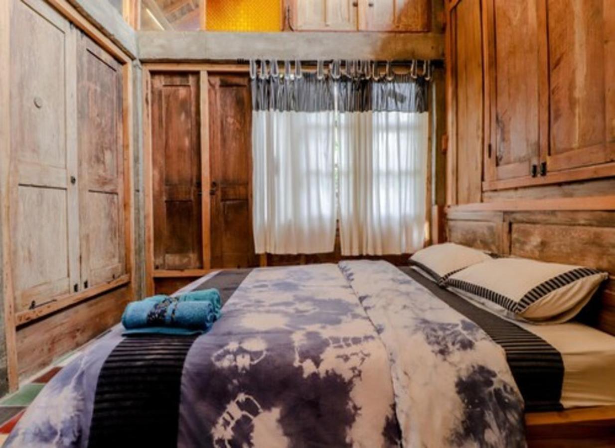 Lorong Homestay Bantul Exterior foto
