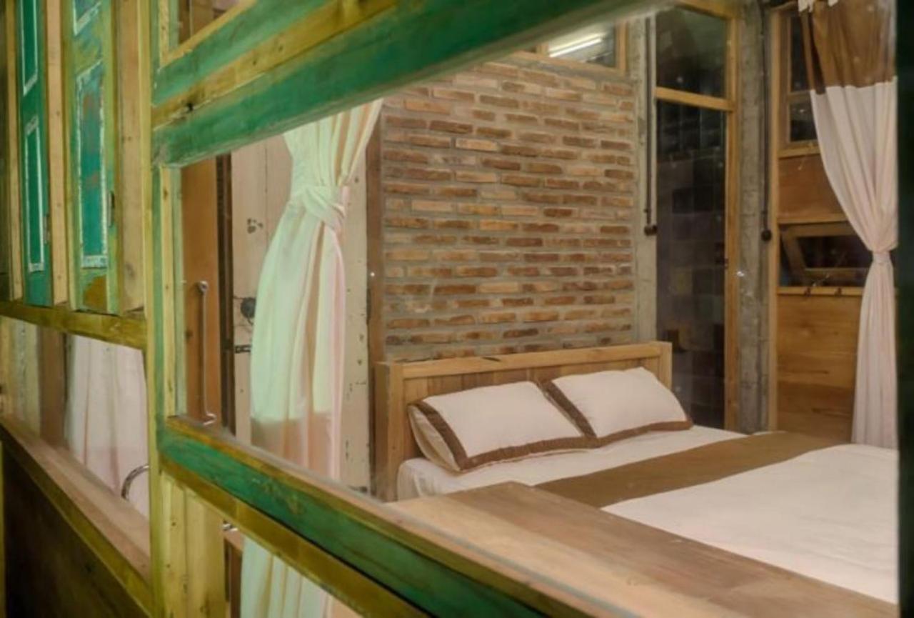 Lorong Homestay Bantul Exterior foto